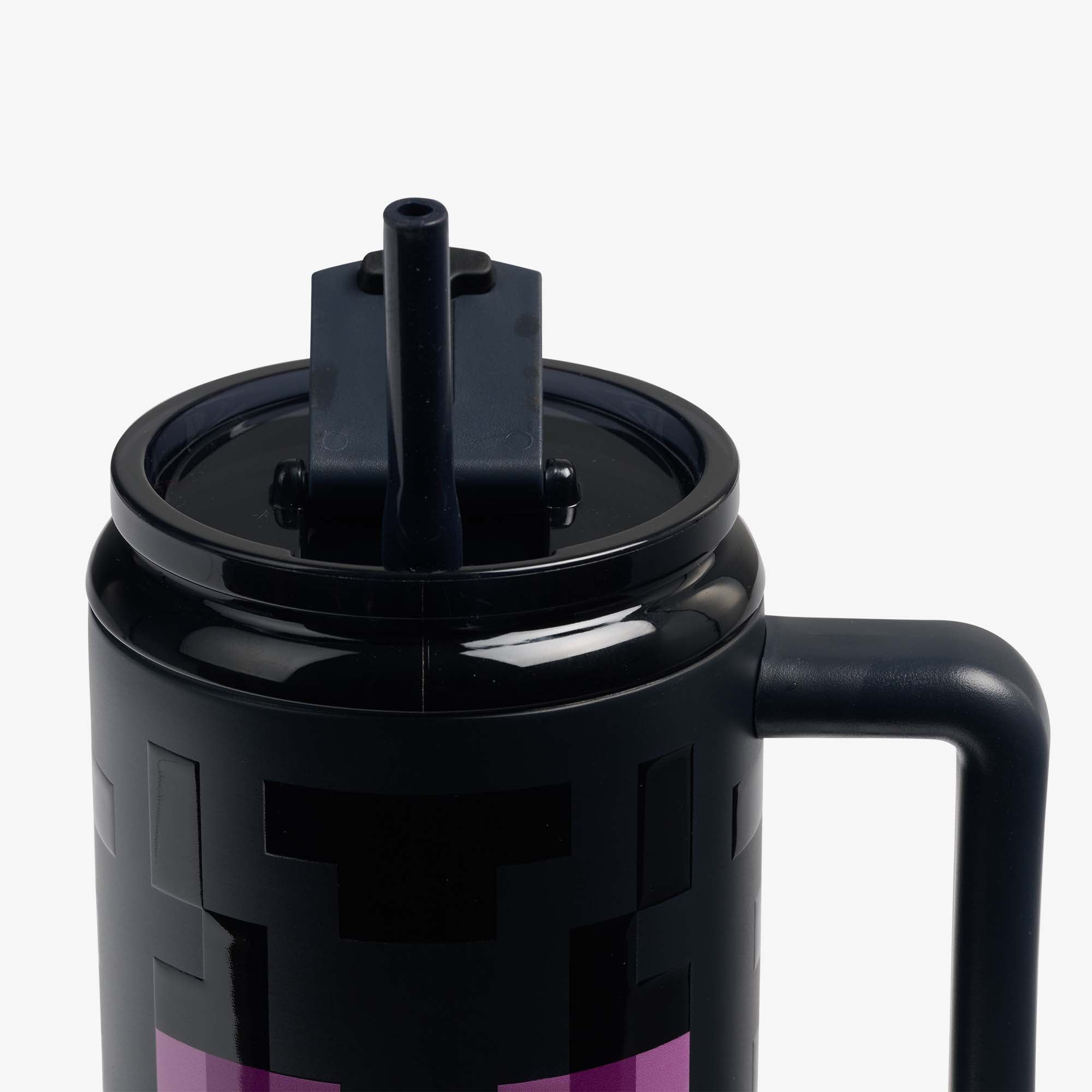 Minecraft Enderman 32 Oz Travel Mug - Image 5